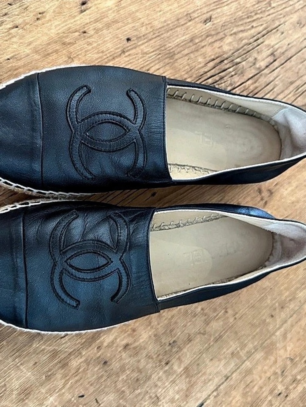 Chanel Interlocking CC Logo Leather Espadrilles Black